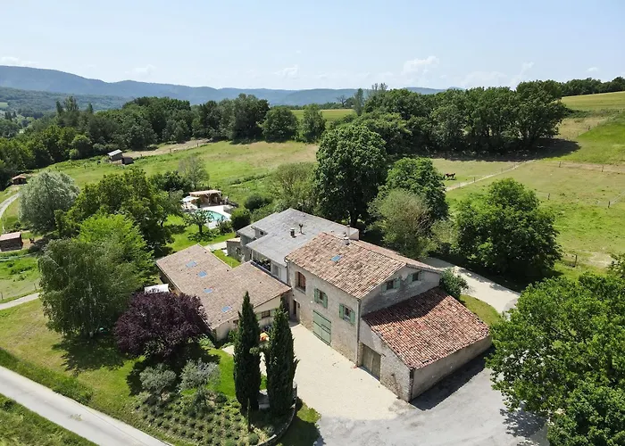 Domaine Bellavigne Gites Et Spa