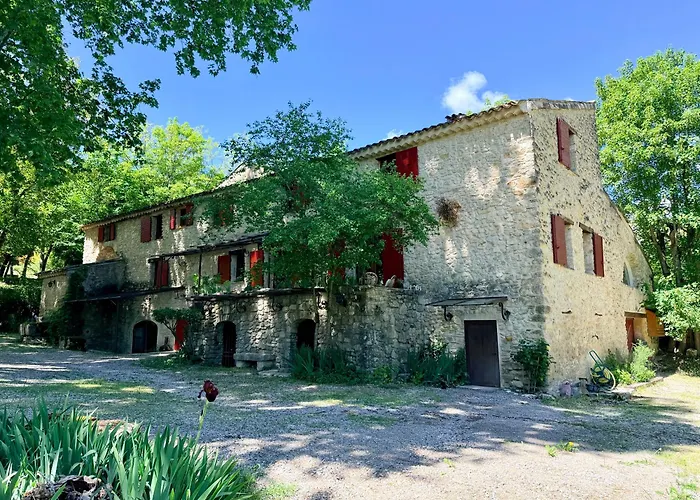 Le Vieux Moulin